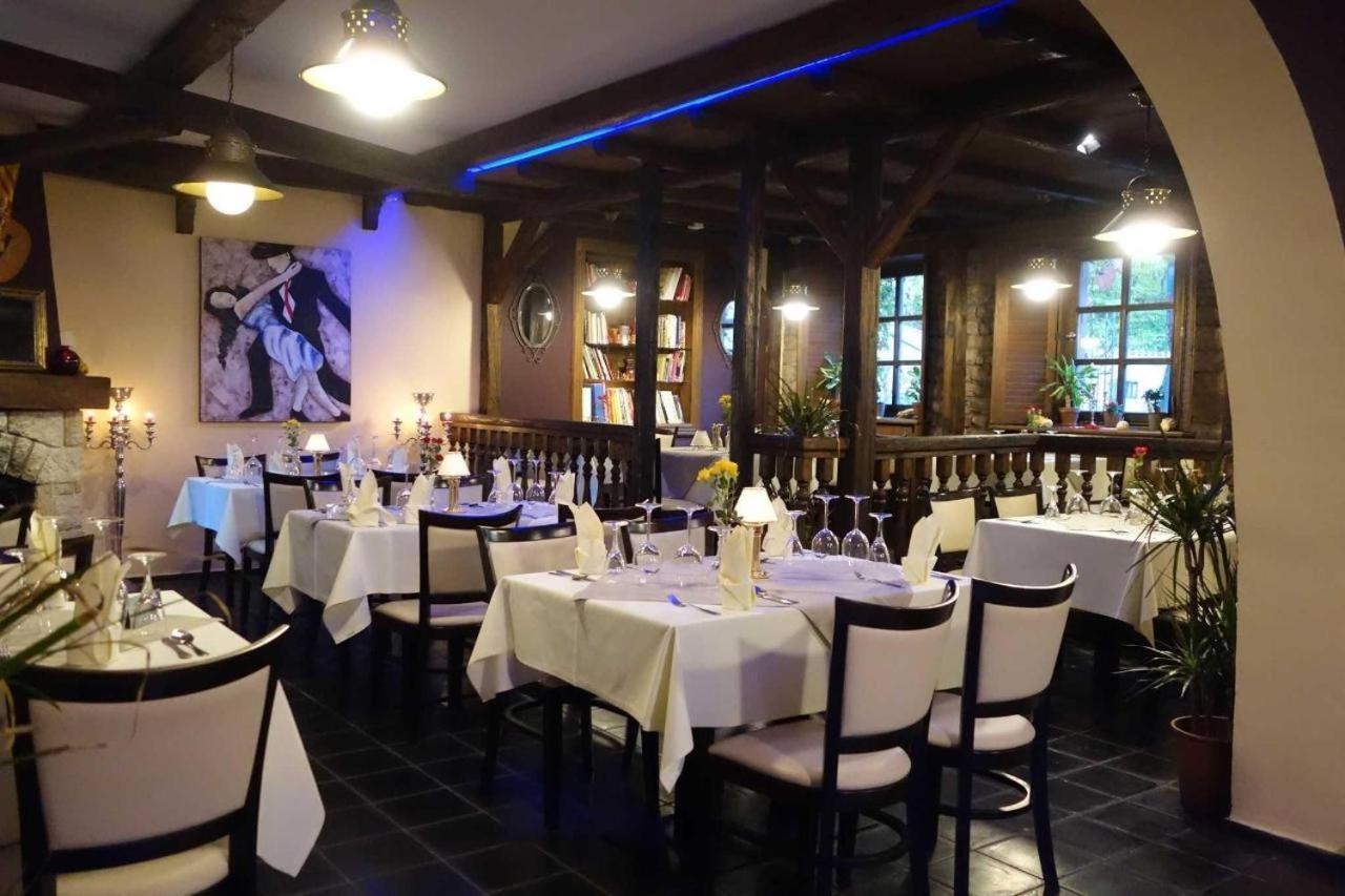 Landhotel Burkartsmuehle 호프하임암타우누스 외부 사진